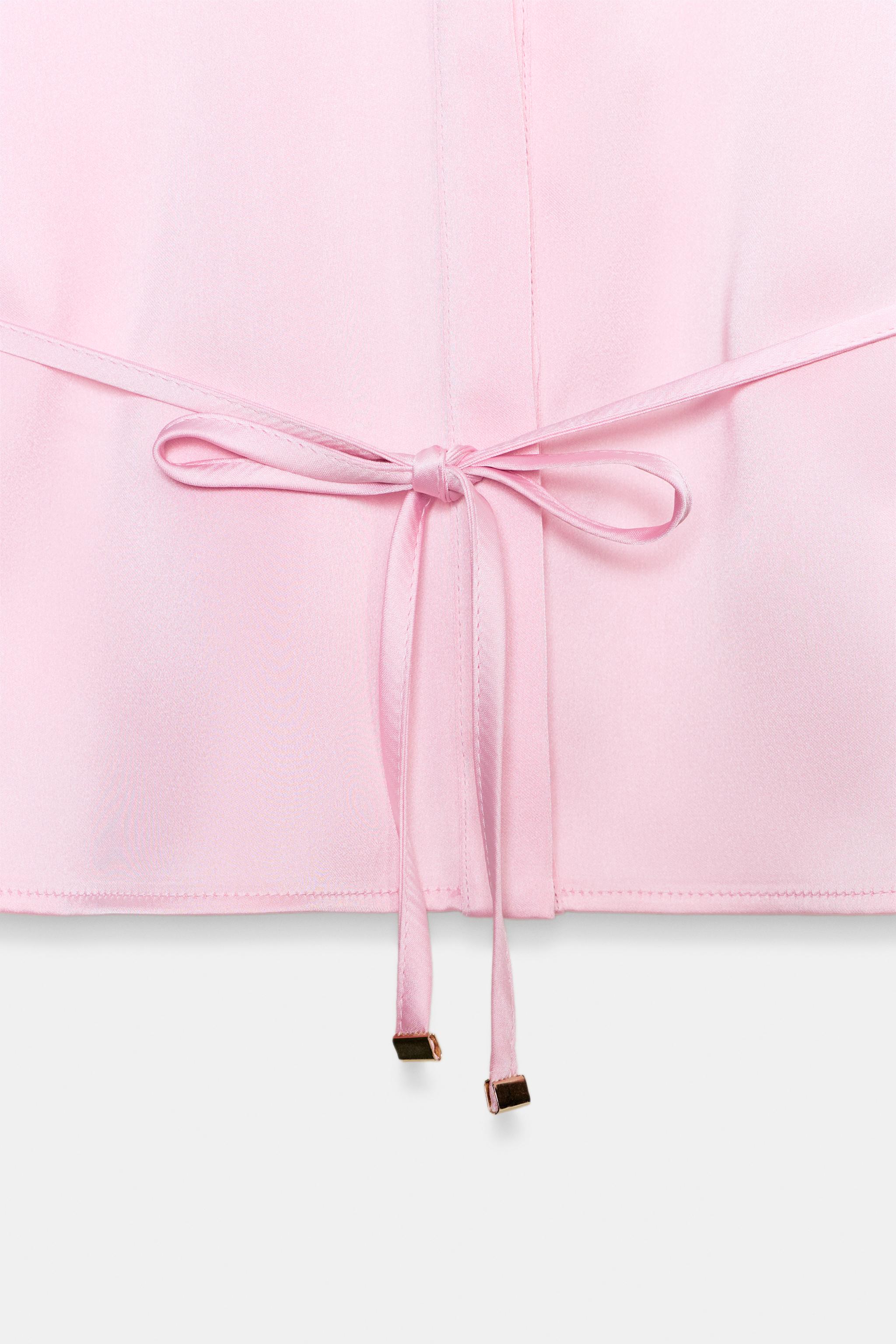 FINE BELT SATIN BLOUSE